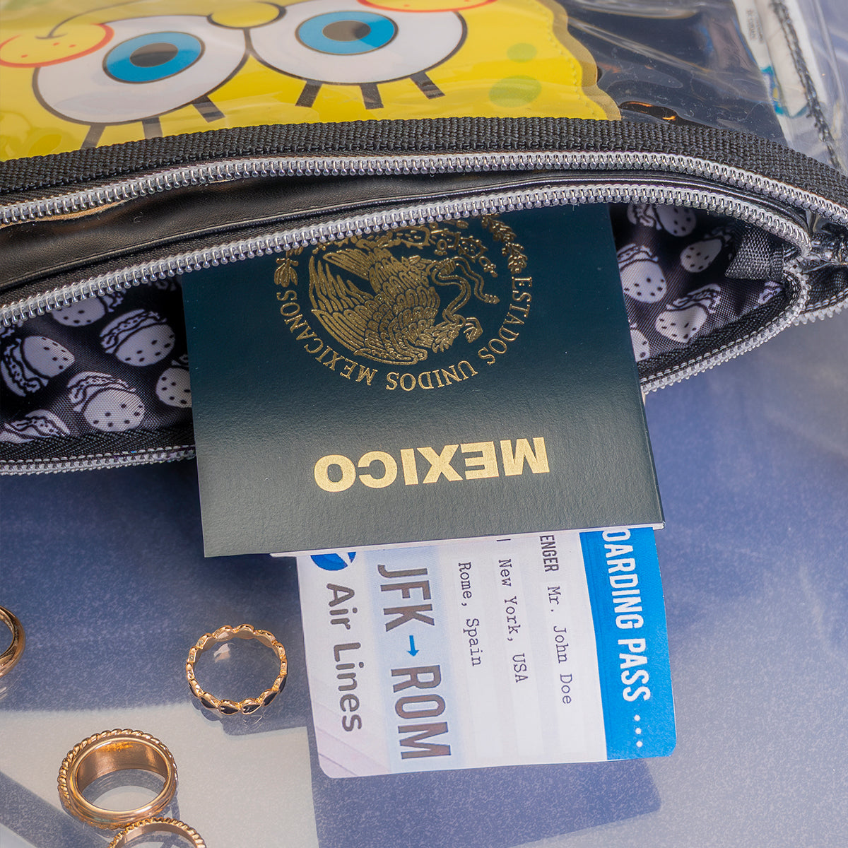 Estuche Bob Esponja Negro