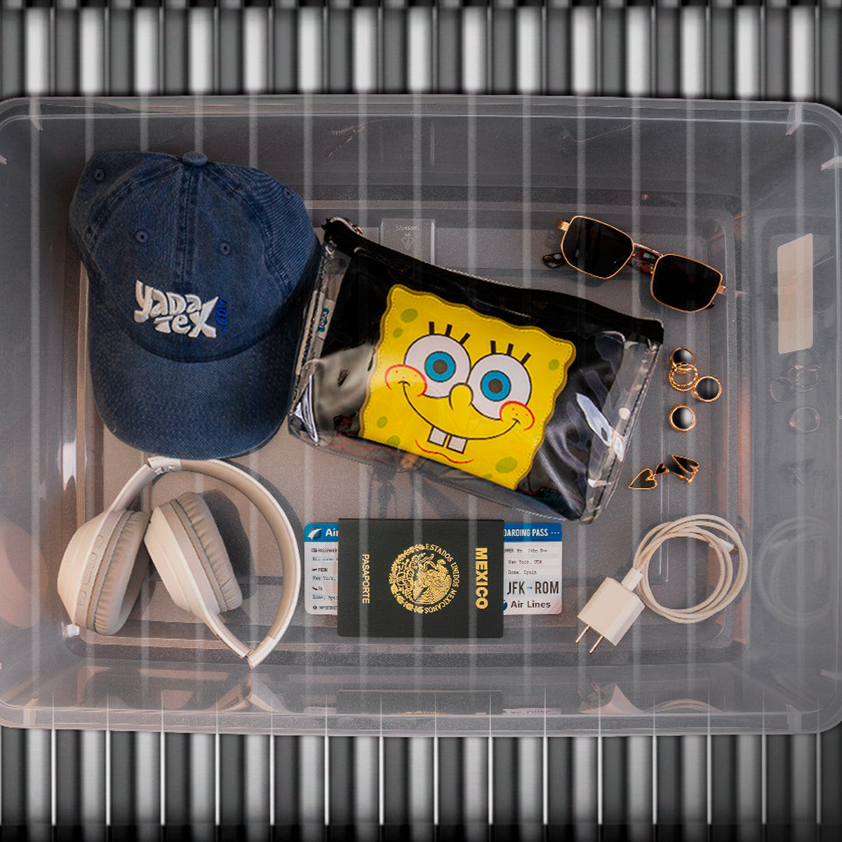 Estuche Bob Esponja Negro