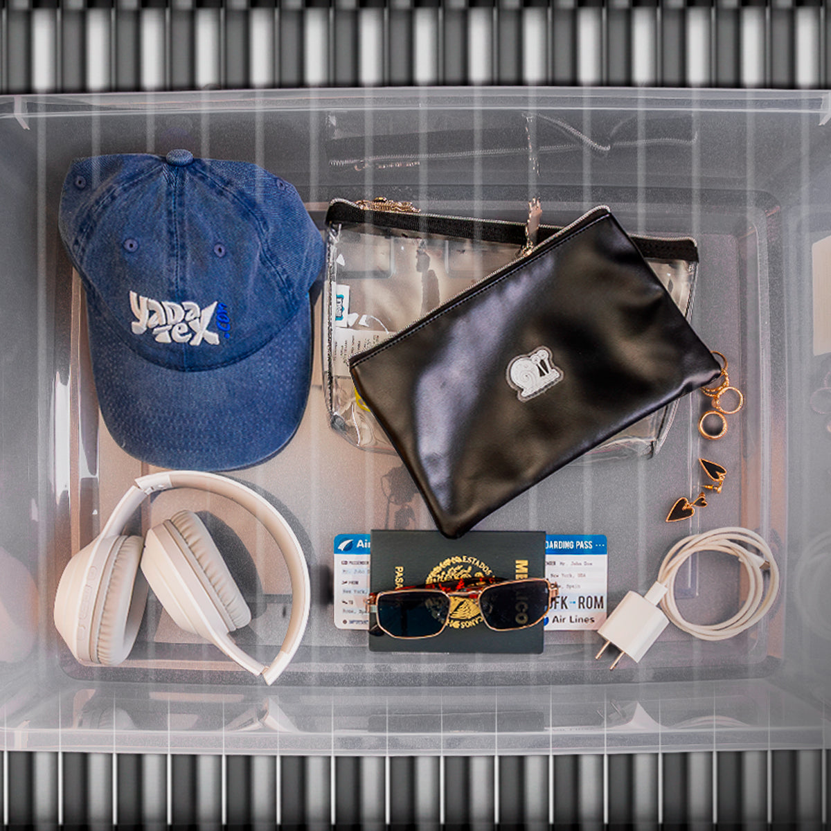 Estuche Bob Esponja Negro