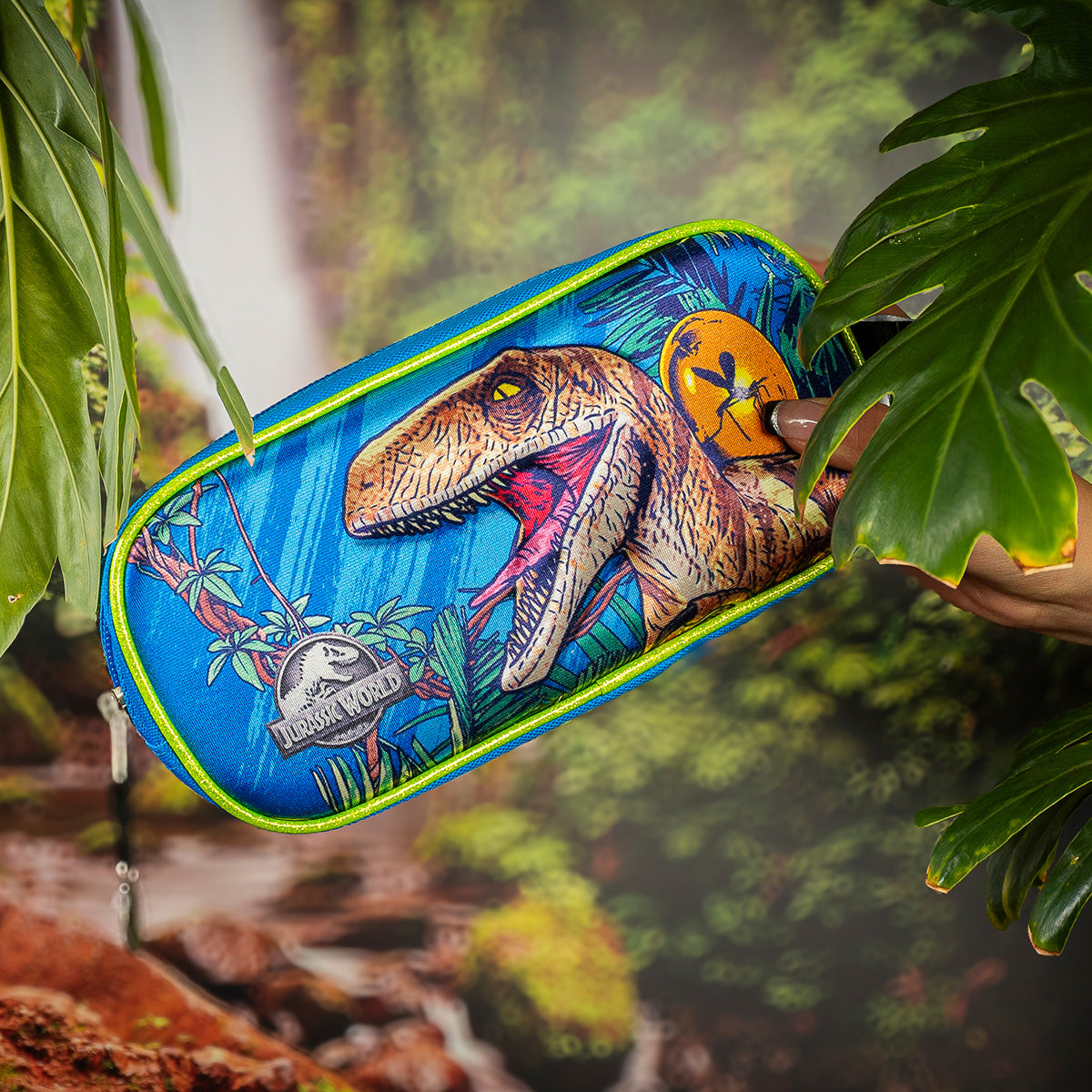 SET Mochila, Lonchera y Lapicera escolar Jurassic World 003